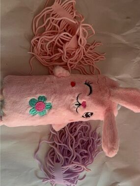 Pink Bunny and blue dog water snake and noodle fight toy